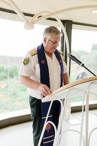 Wedding ceremony by Dr. Gerrit Rademeyer in Hazyview