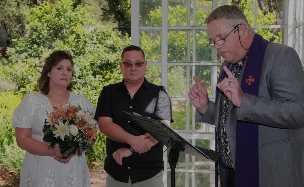 Wedding ceremony by Dr. Gerrit Rademeyer in Hazyview
