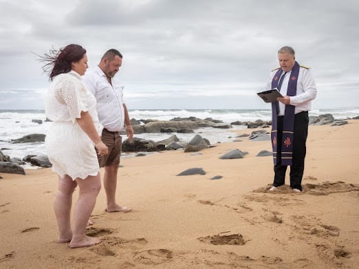 Wedding ceremony by Dr. Gerrit Rademeyer in Hazyview